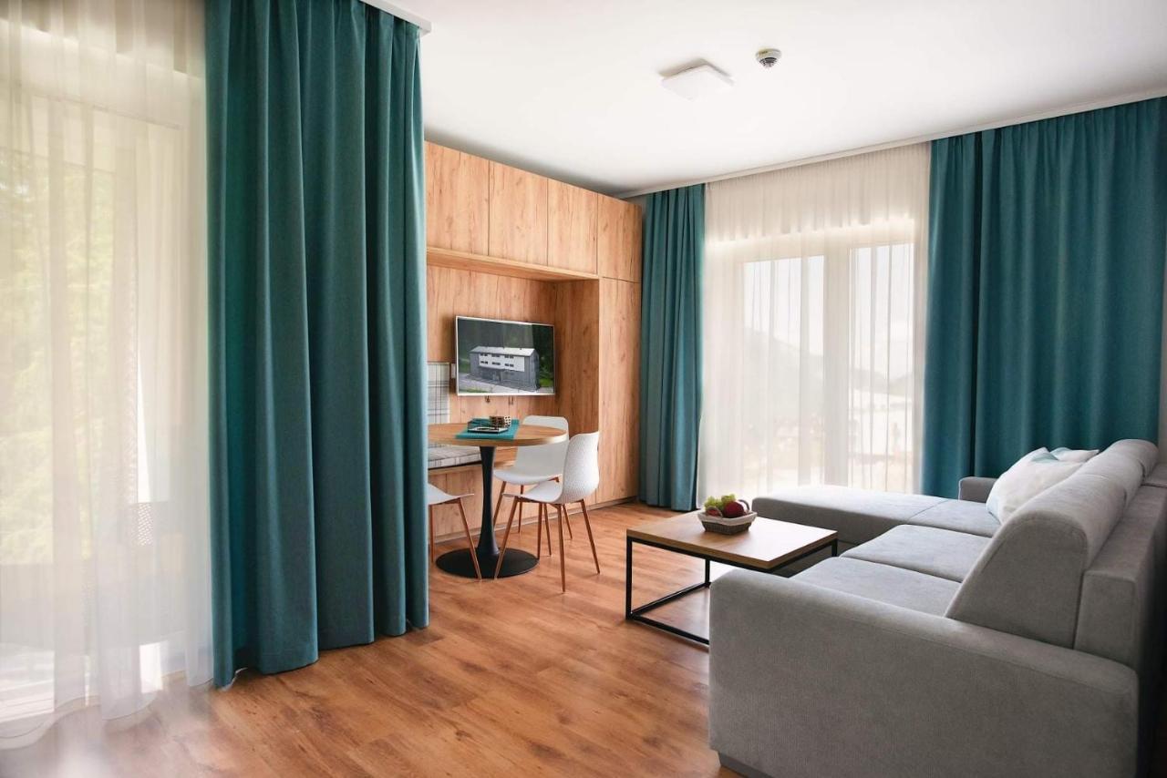 Apartmany Palenica & Ostredok - Galeria Apartments Jasna Lucky Demänovská Dolina Buitenkant foto