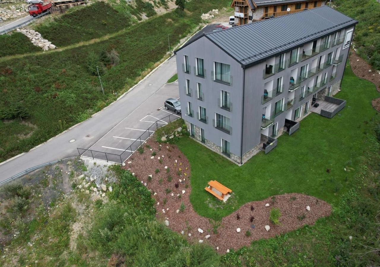 Apartmany Palenica & Ostredok - Galeria Apartments Jasna Lucky Demänovská Dolina Buitenkant foto